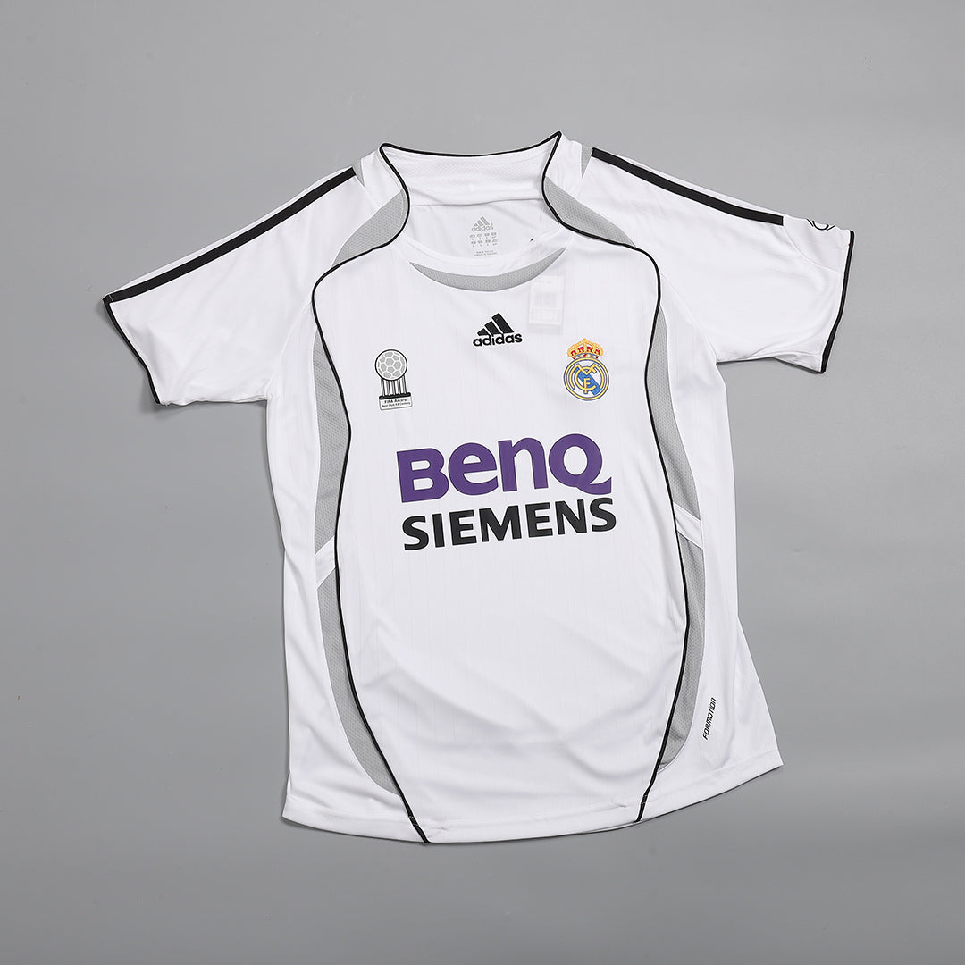 Tricouri Fotbal Vintage Real Madrid SERGIO RAMOS #4 Acasă 2006/07