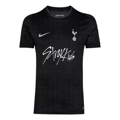 Camiseta Tottenham Hotspur X Stray Kids 2025/26 - Versión Hincha