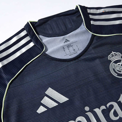 Camiseta Auténtica CAMAVINGA #6 Real Madrid 2025/26 Segunda Equipación - Version Jugador
