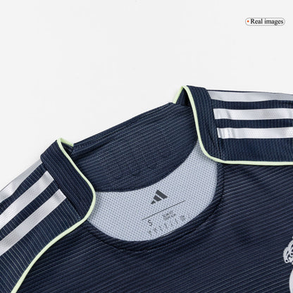 Camiseta Auténtica ARDA GÜLER #15 Real Madrid 2025/26 Segunda Equipación - Version Jugador - Calidad premium