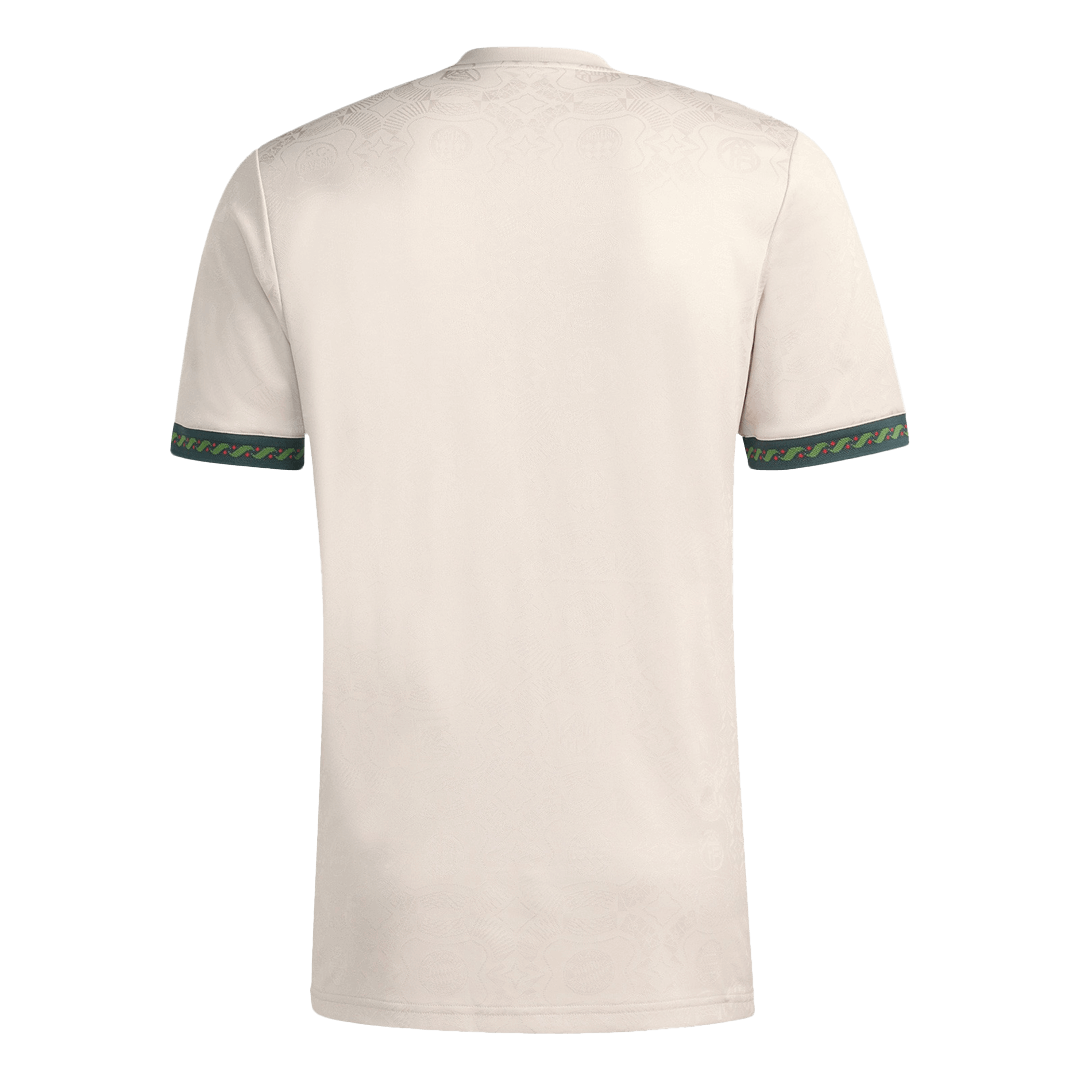 Conjunto Bayern Munich 2025/26