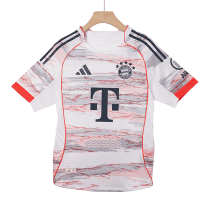 Camiseta Auténtica UPAMECANO #2 Bayern Munich 2025/26 Segunda Equipación - Version Jugador