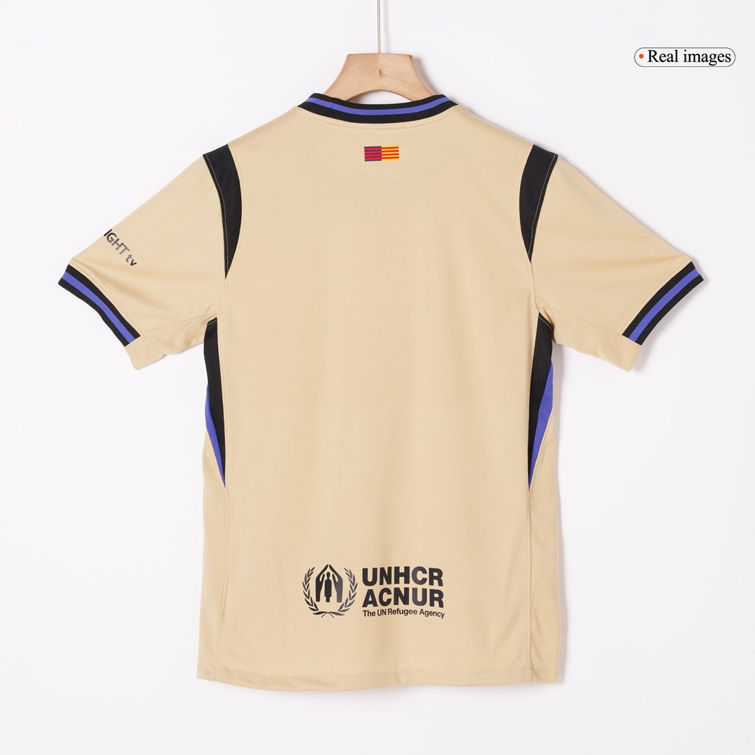 Tricouri Fotbal Barcelona ROONY 28 Deplasare 2025/26 - TricouriFotbaliști Shop